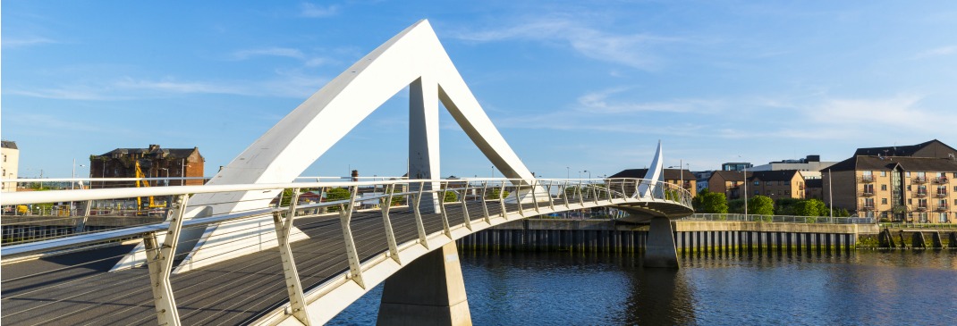 Brücke über Kanal in Glasgow